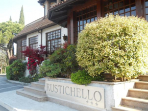 Гостиница Hotel Il Rustichello  Лонато-Дель-Гарда